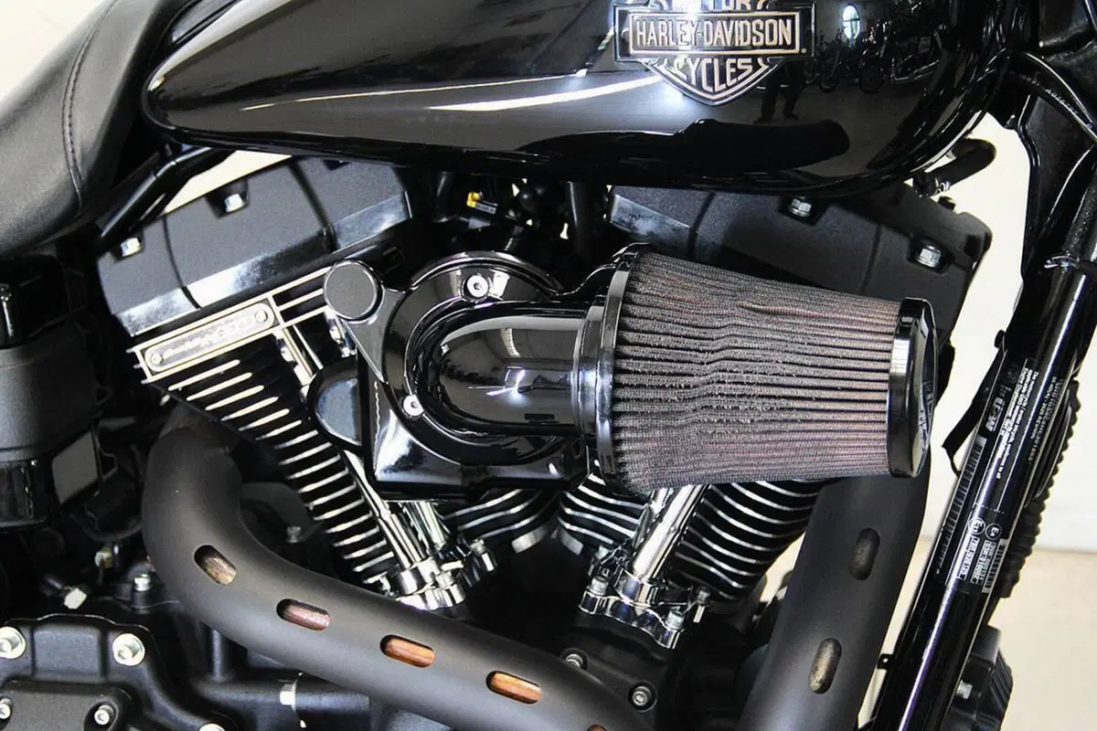 Harley-Davidson 1800 Low Rider S (2016 - 17) - FXDLS (5)