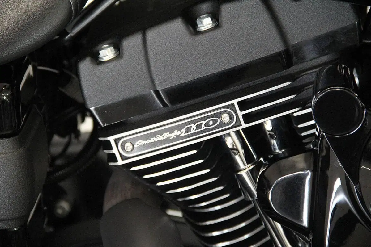 Harley-Davidson 1800 Low Rider S (2016 - 17) - FXDLS (6)