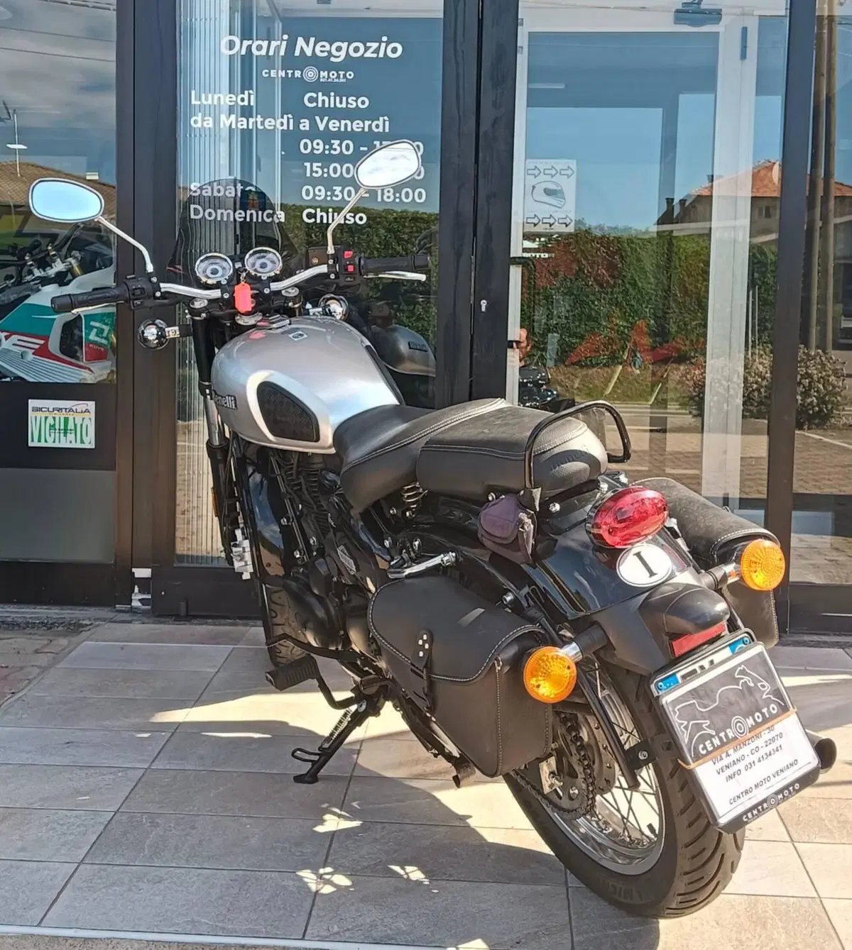 Benelli Imperiale 400 (2021 - 25) (3)