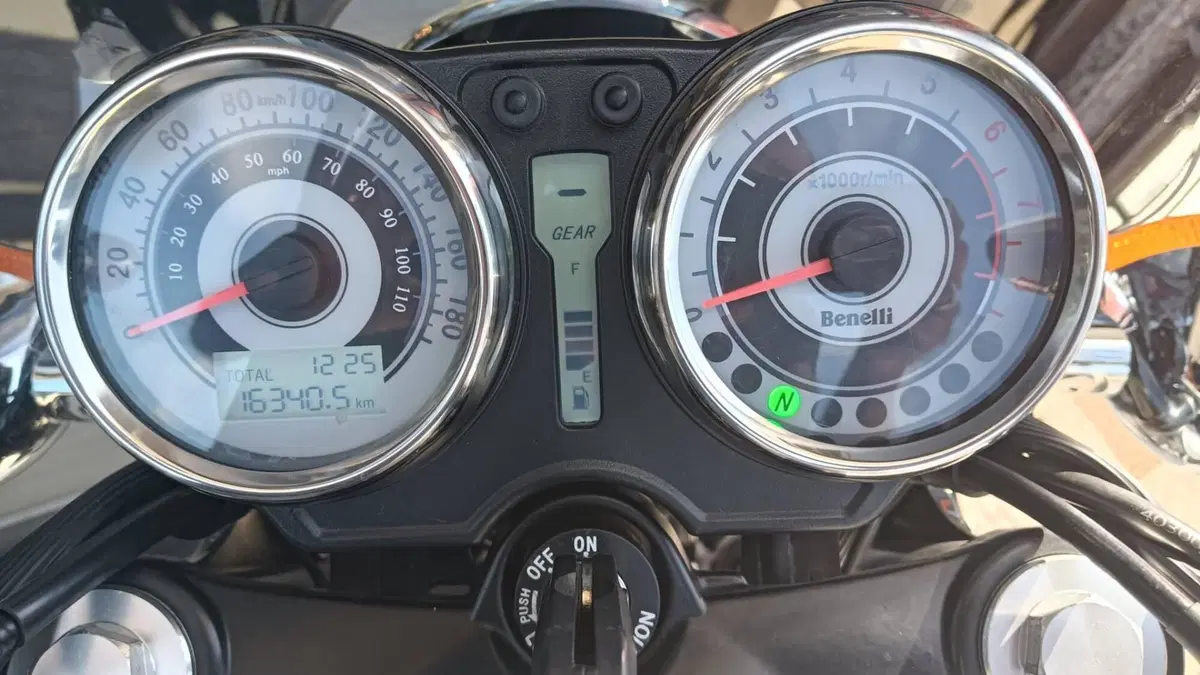 Benelli Imperiale 400 (2021 - 25) (7)