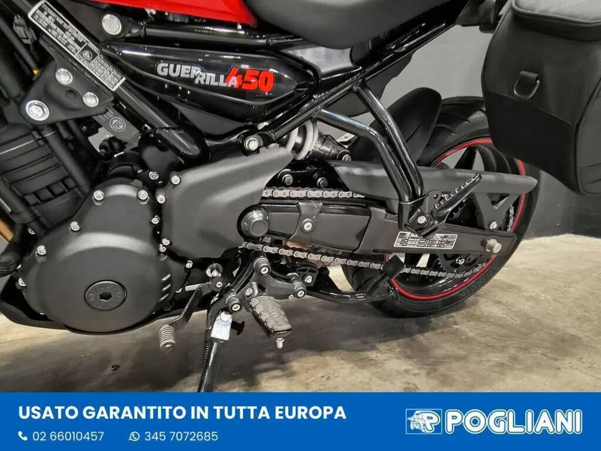 Royal Enfield Guerrilla 450 Apex (2026) (9)