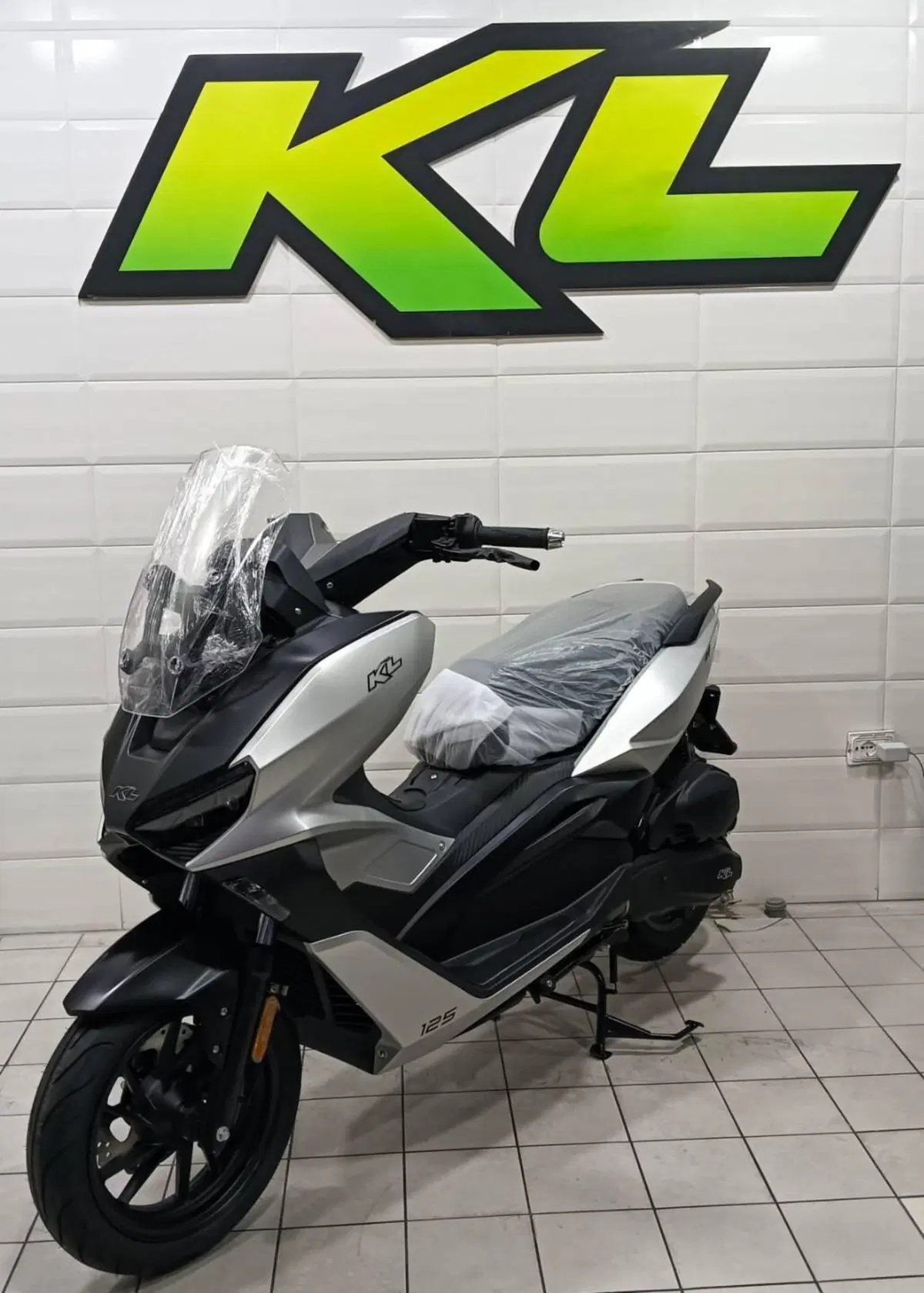 Kl Brera 125+ (2025 - 26) (3)