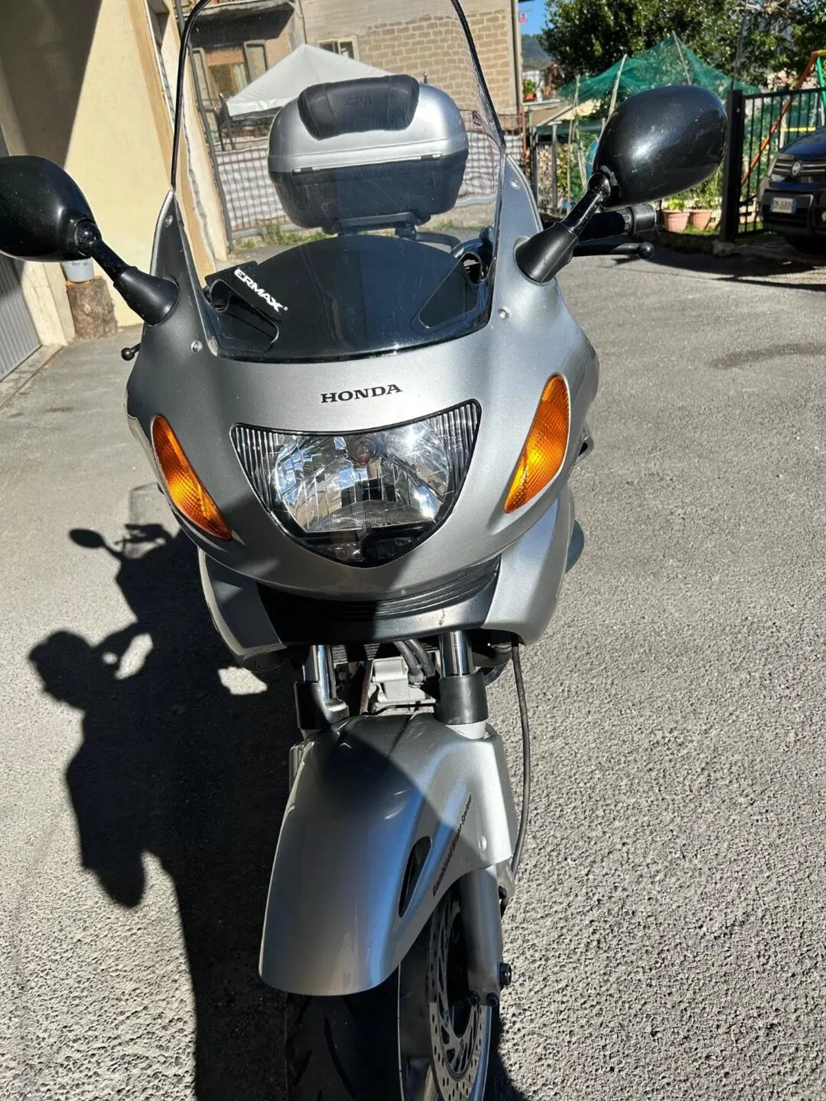 Honda Deauville 650 (2002 - 05) (9)