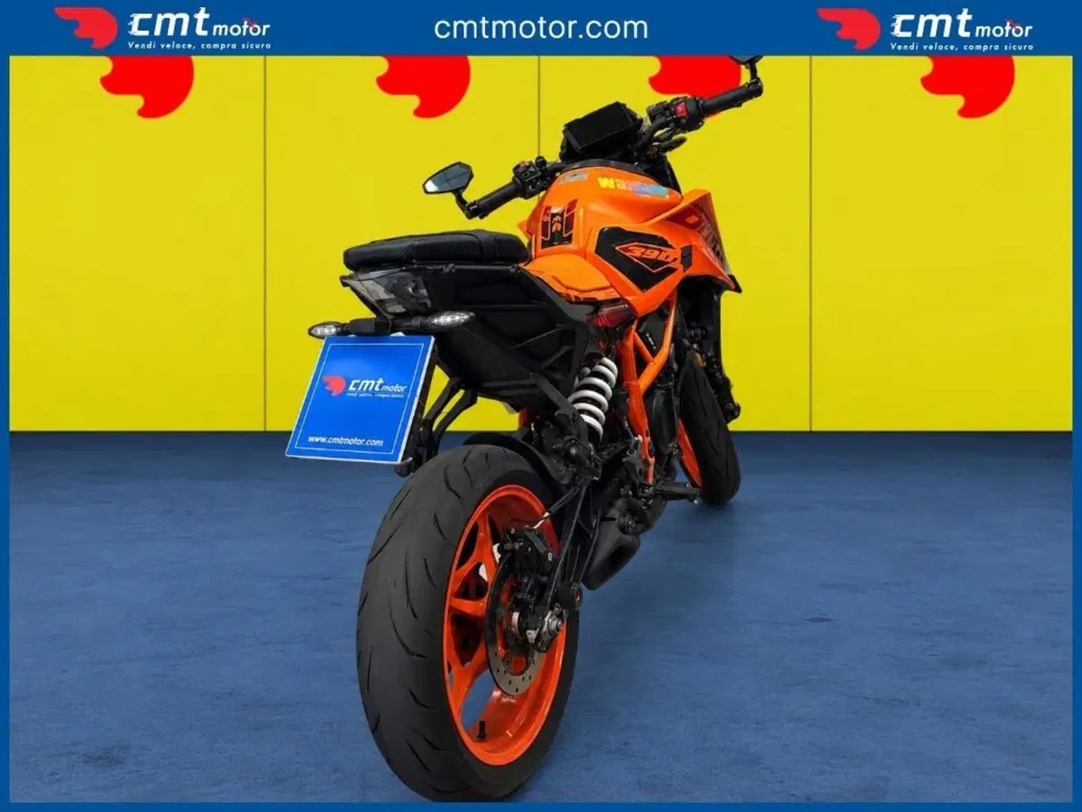 KTM 390 Duke (2024 - 25) (3)