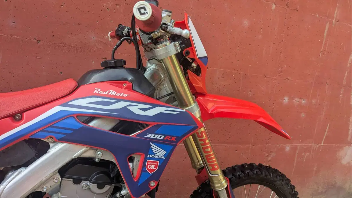 Honda CRF 300RX Enduro (2023) (4)