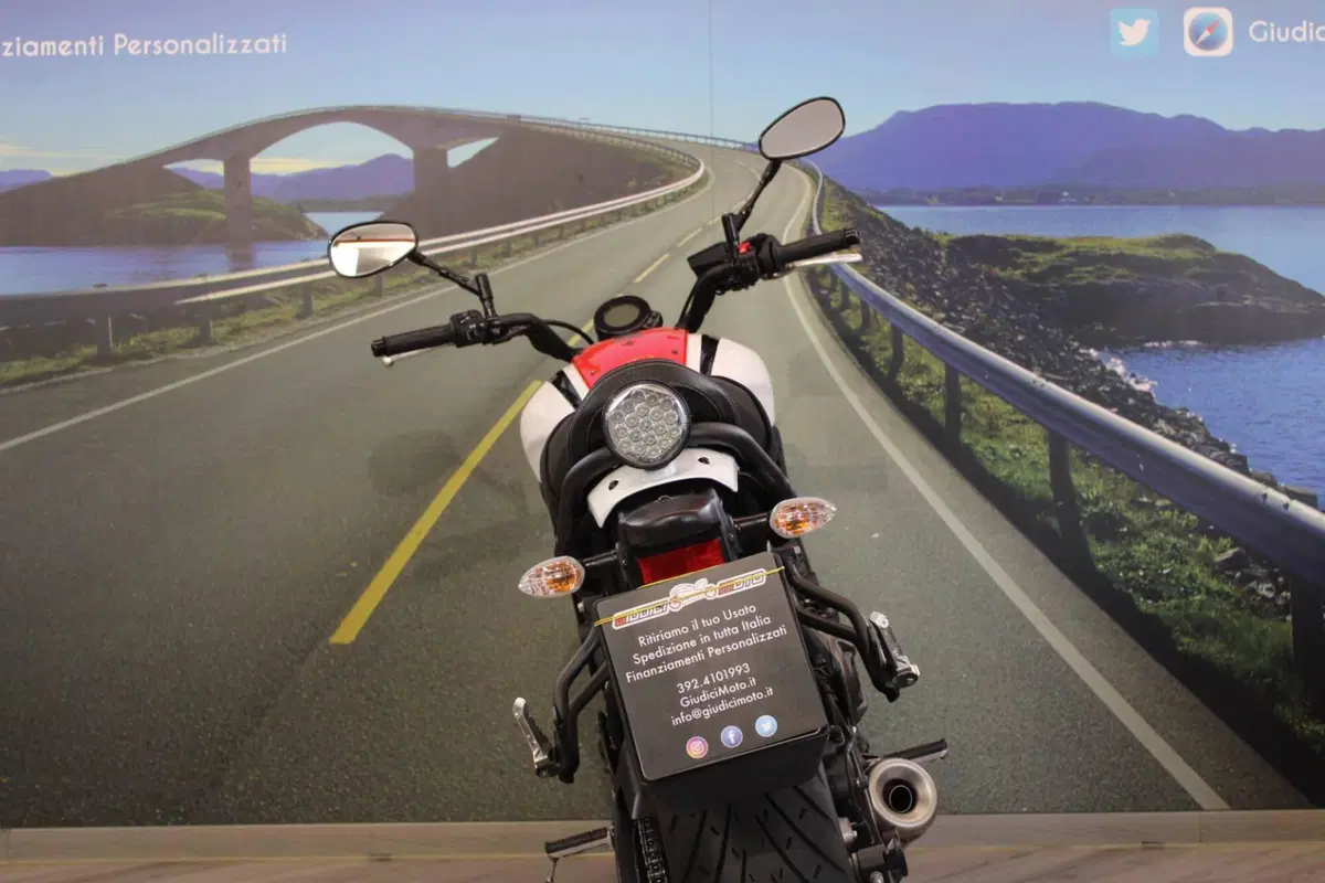 Yamaha XSR 700 ABS (2016 - 20) (16)