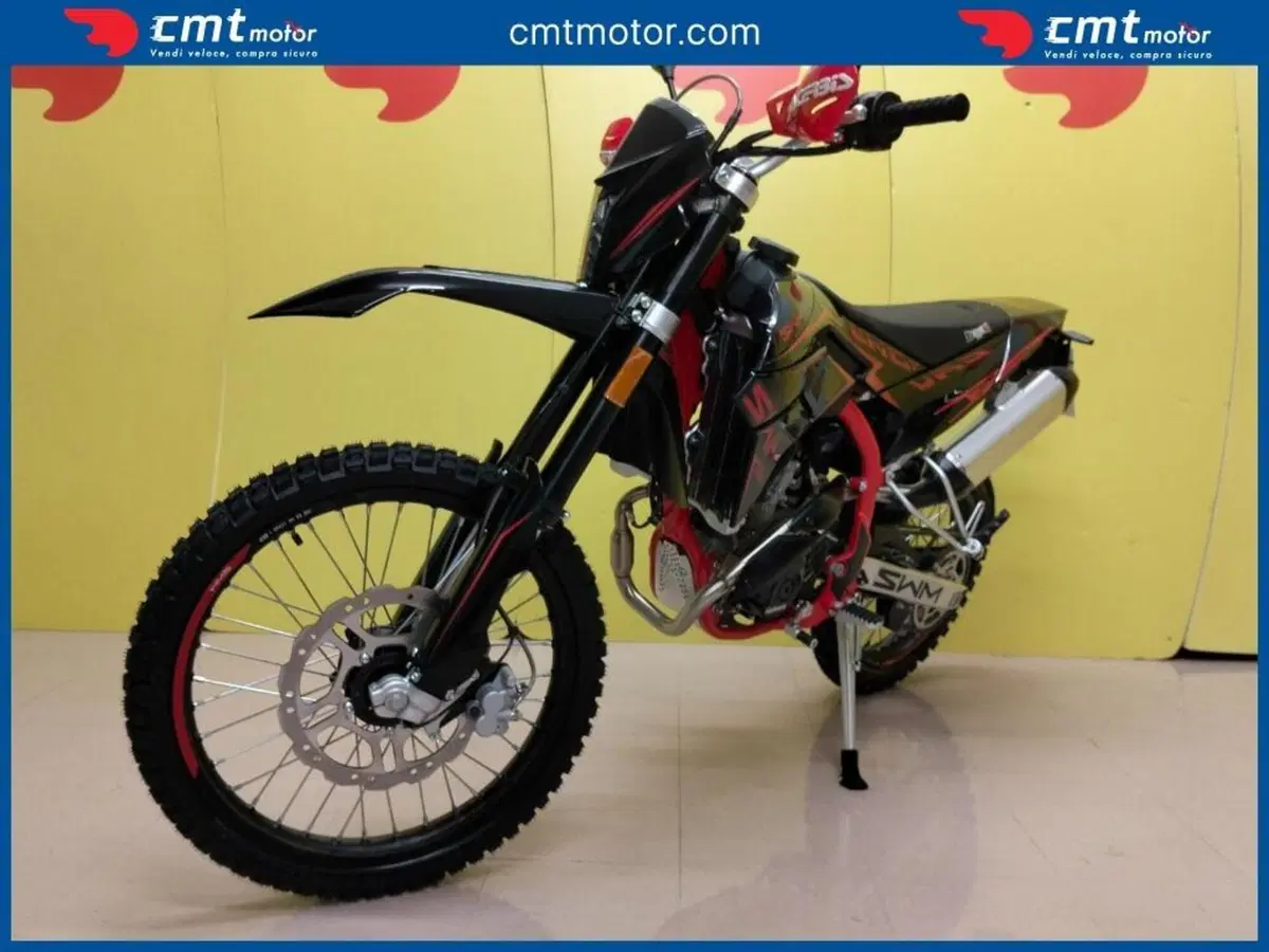 Swm RS 125 R (2026) (2)