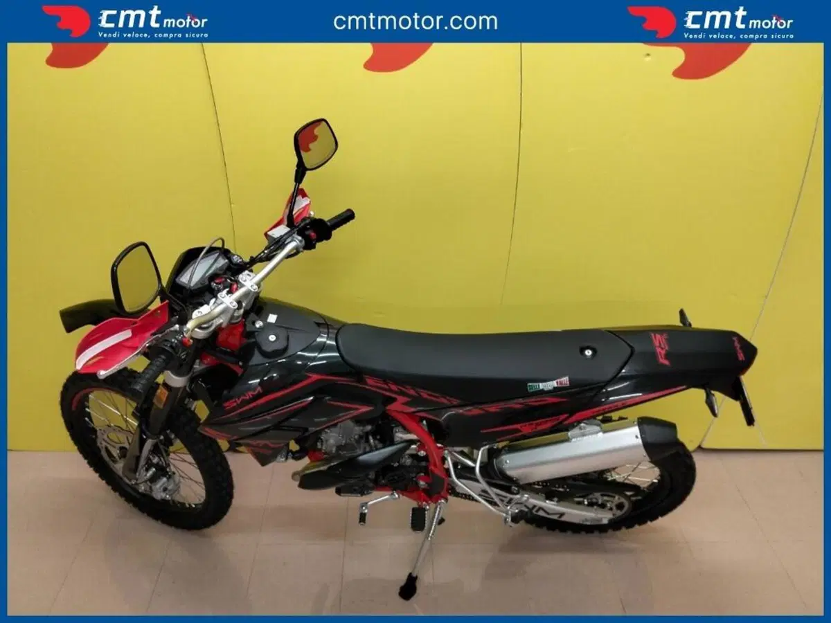 Swm RS 125 R (2026) (11)