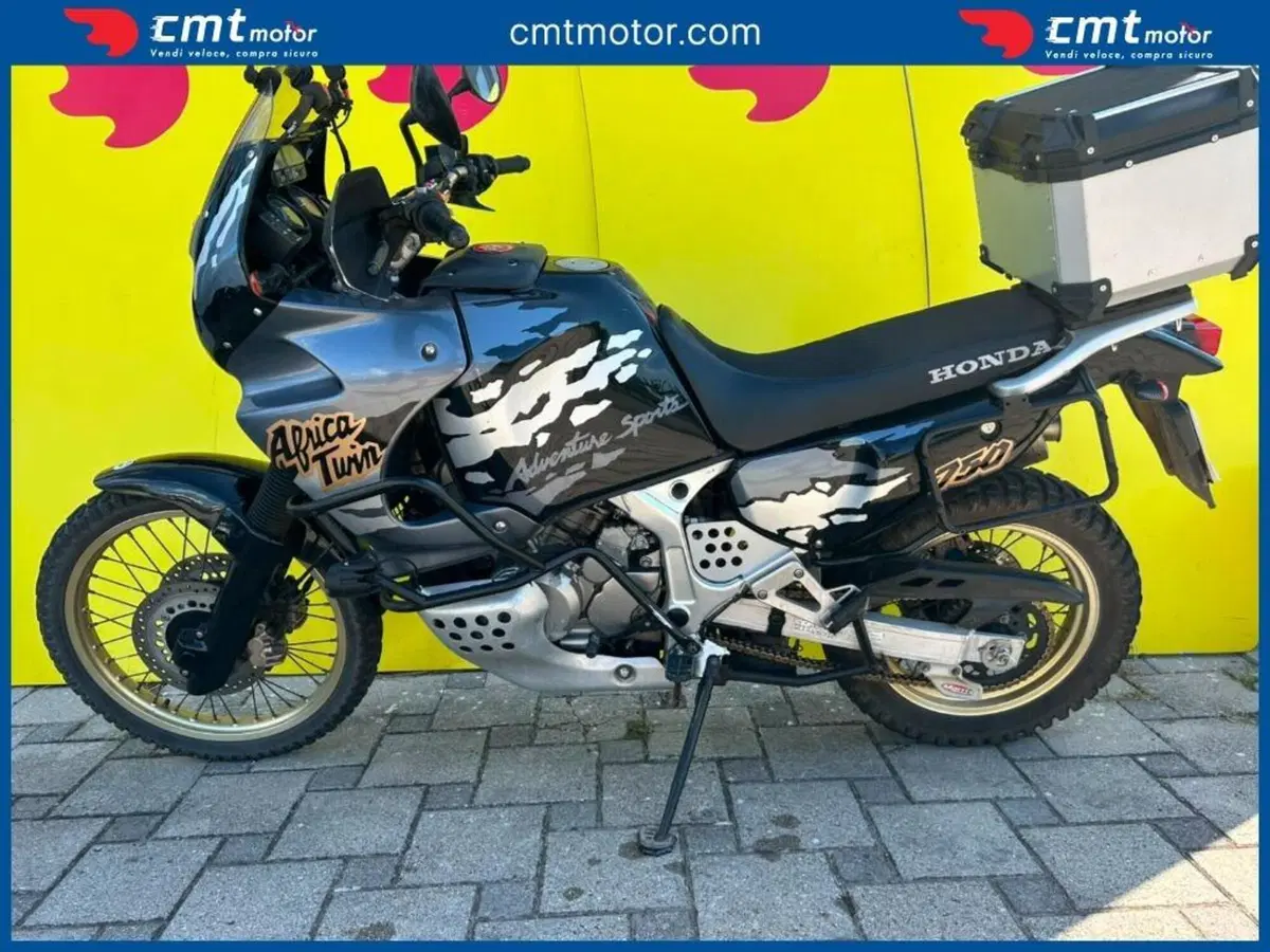Honda Africa Twin XRV 750 (1993 - 95) (2)