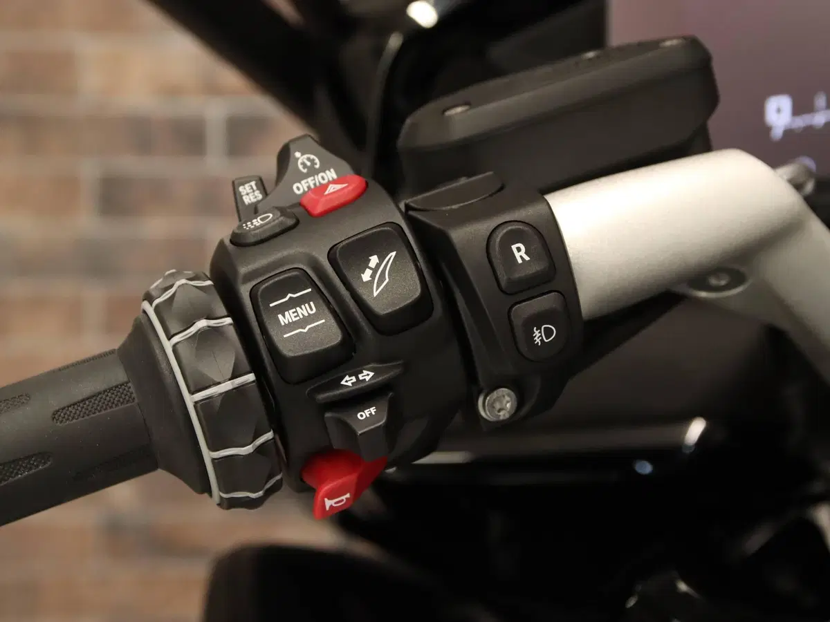 Bmw K 1600 GT (2022 - 27) (16)