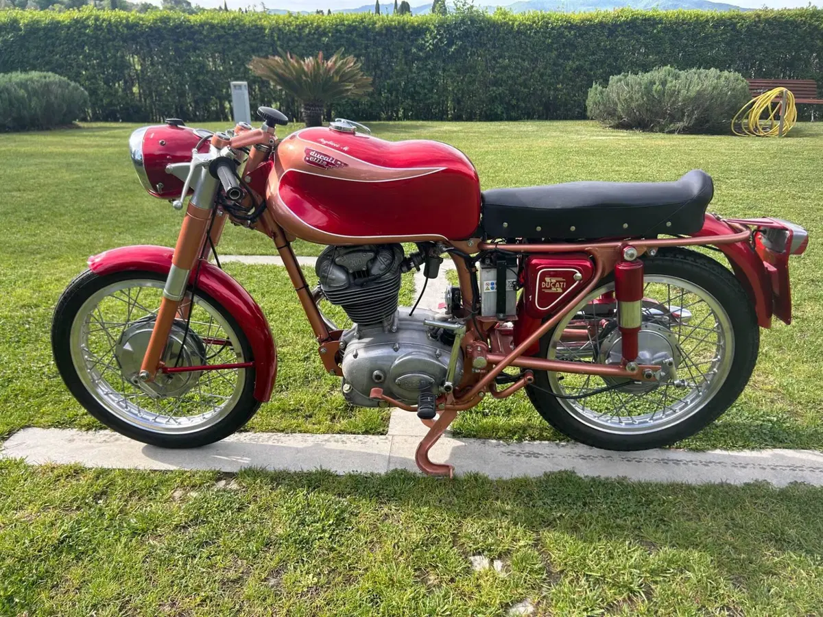 Ducati Ducati 200 Elite