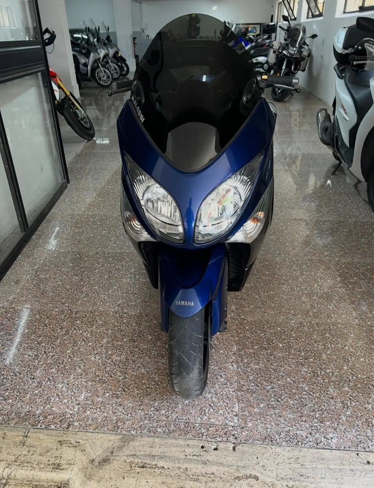 Yamaha T-Max 500 (2008 - 12) (2)