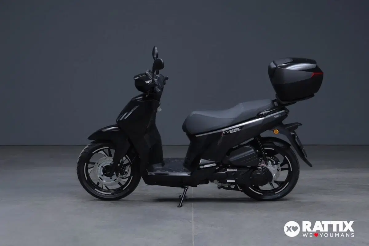 Peugeot Tweet 125 FL GT (2025 - 26) (3)