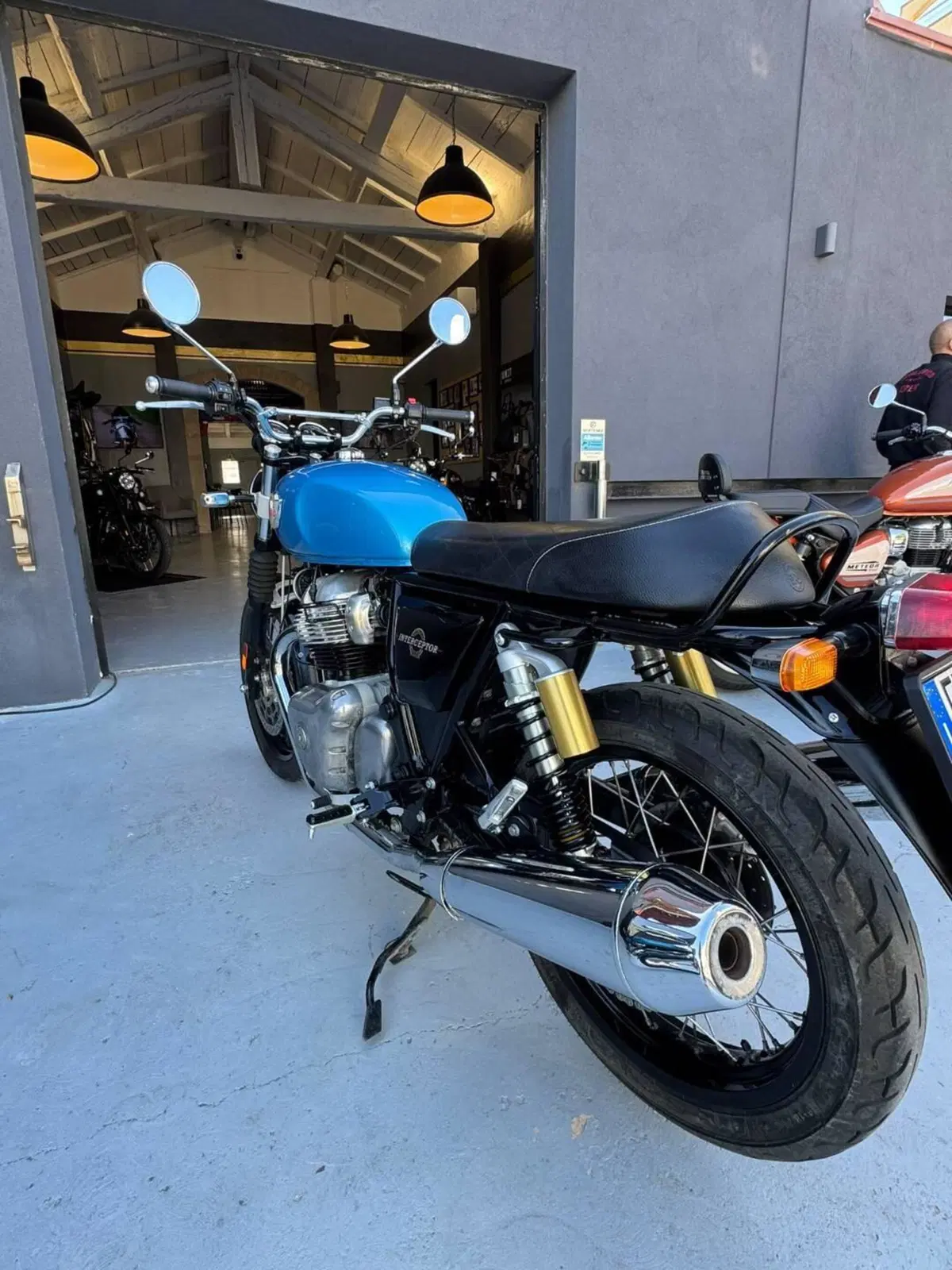 Royal Enfield Interceptor 650 (2021 - 26) (4)