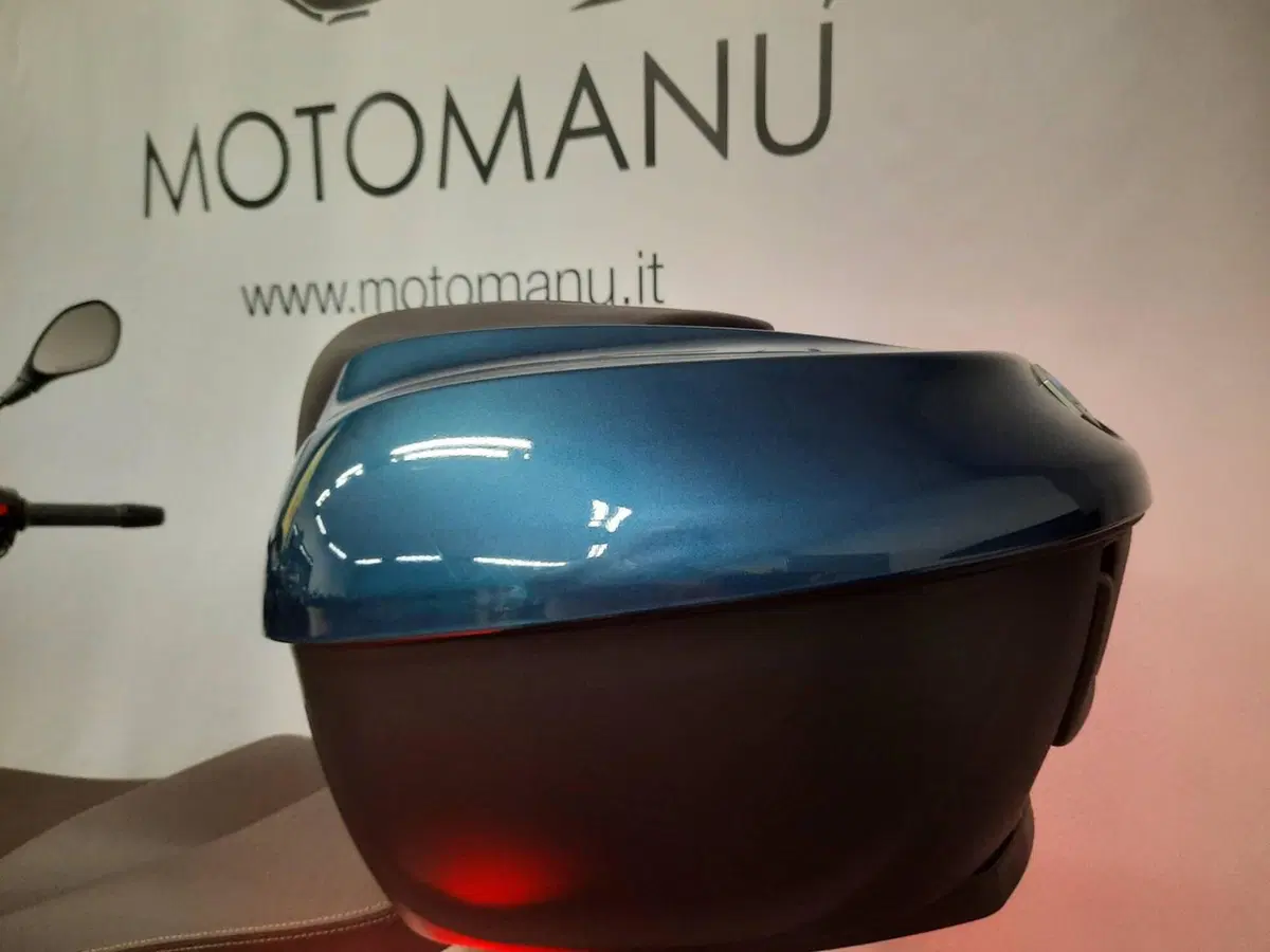 Piaggio Beverly 400 ABS-ASR (2021 - 24) (12)