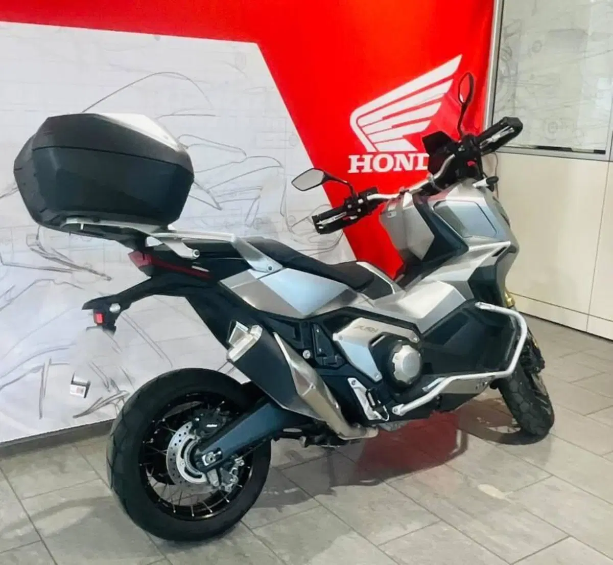 Honda X-ADV 750 DCT Gravel (2021 - 24) (6)