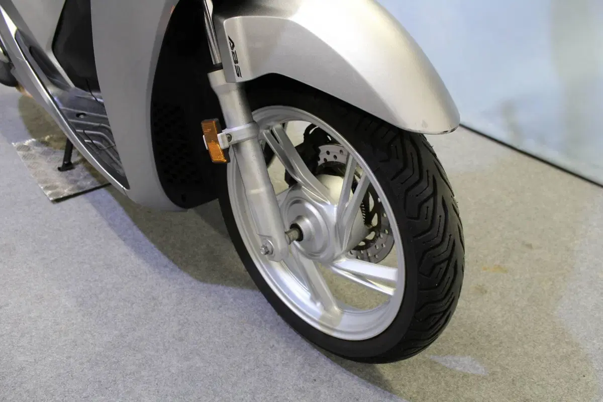 Honda SH 150i (2017 - 19) (7)