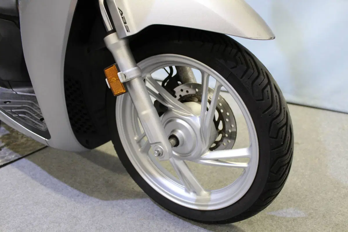 Honda SH 150i (2017 - 19) (8)