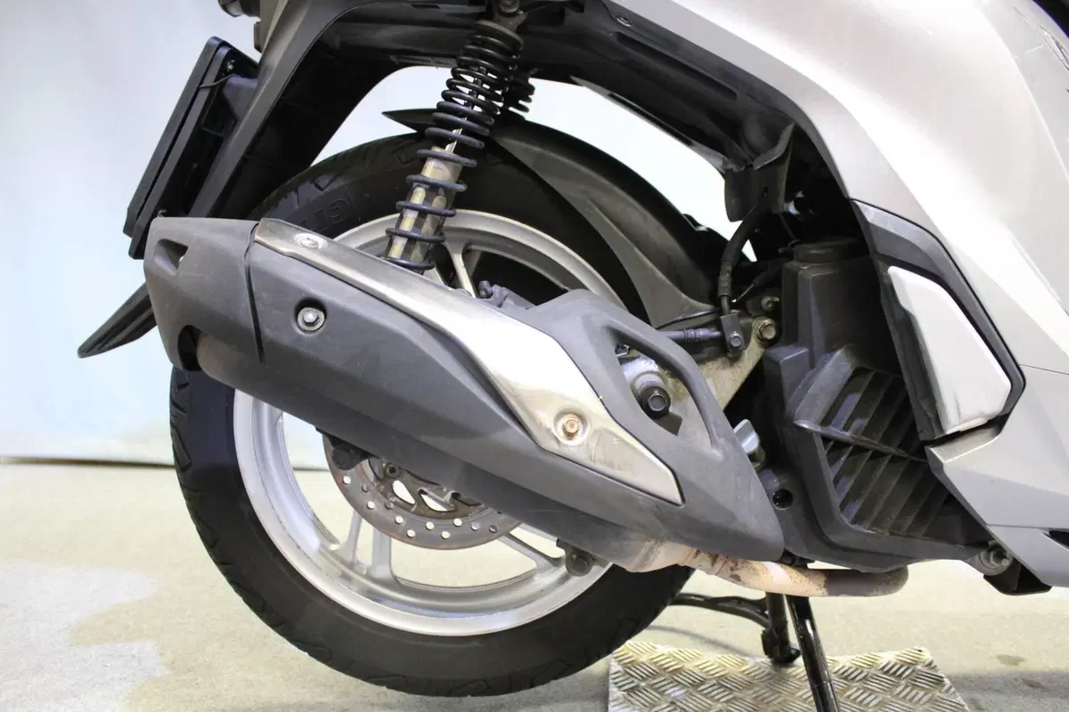 Honda SH 150i (2017 - 19) (11)