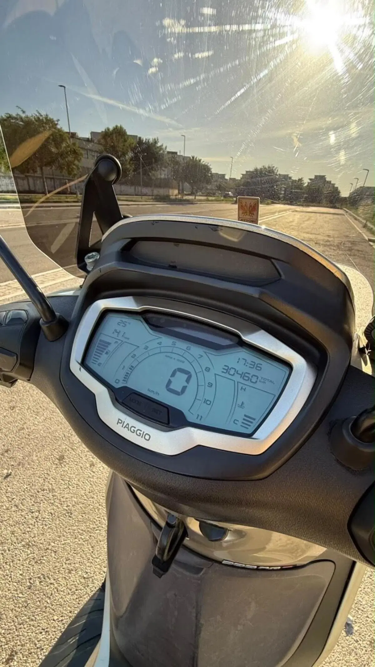 Piaggio Beverly 300 ABS-ASR (2021 - 25) (7)