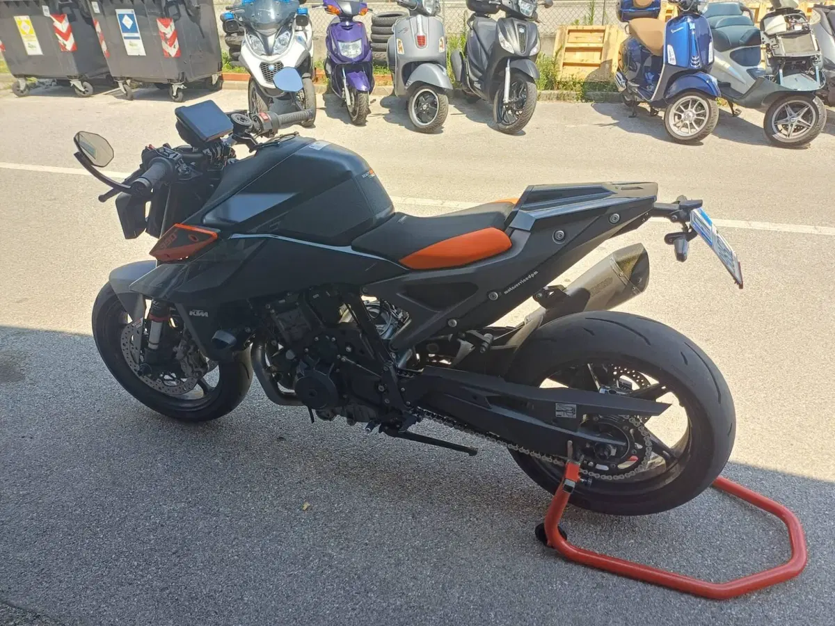 KTM 990 Duke (2024 - 26) (5)