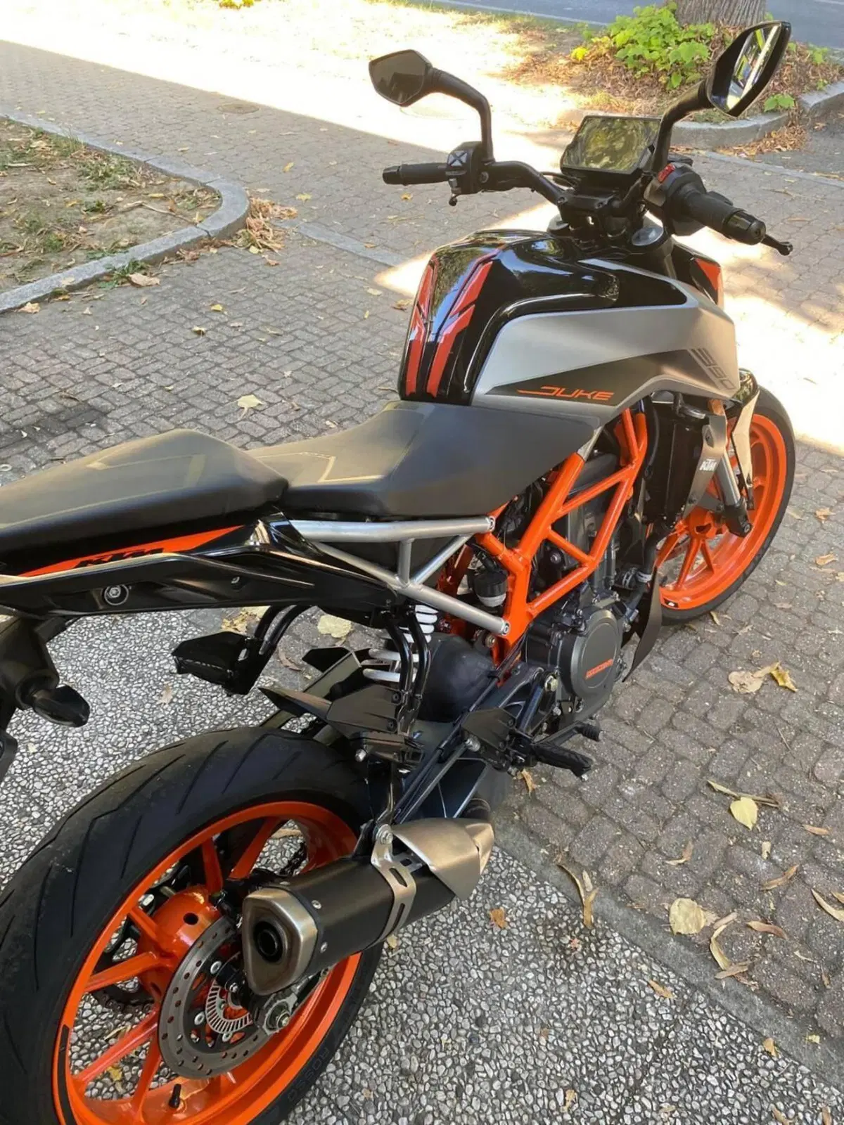KTM 390 Duke (2021 - 23) (2)