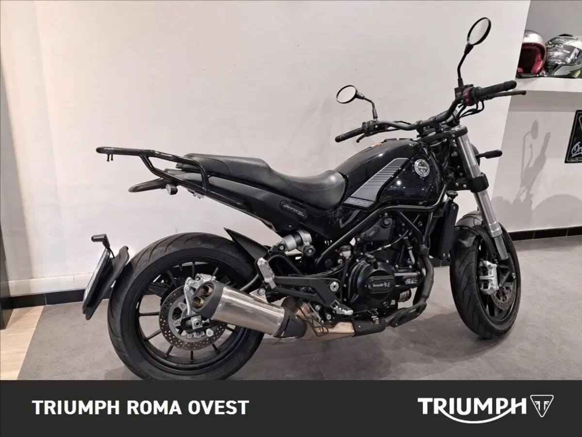 Benelli Leoncino 500 (2021 - 25) (4)