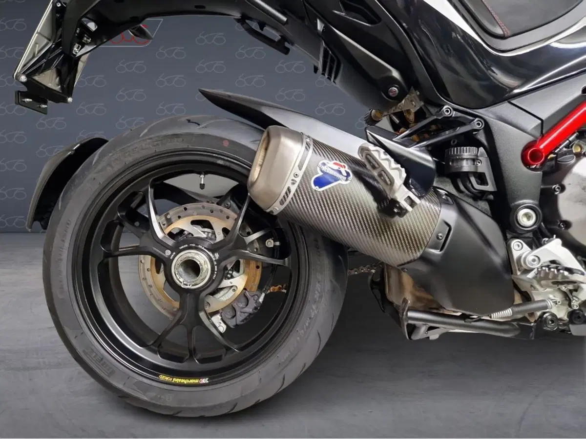 Ducati Multistrada 1260 Pikes Peak (2018 - 20) (6)