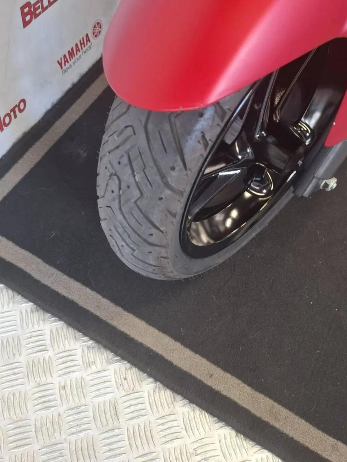 Yamaha N-Max 155 (2017 - 20) (3)
