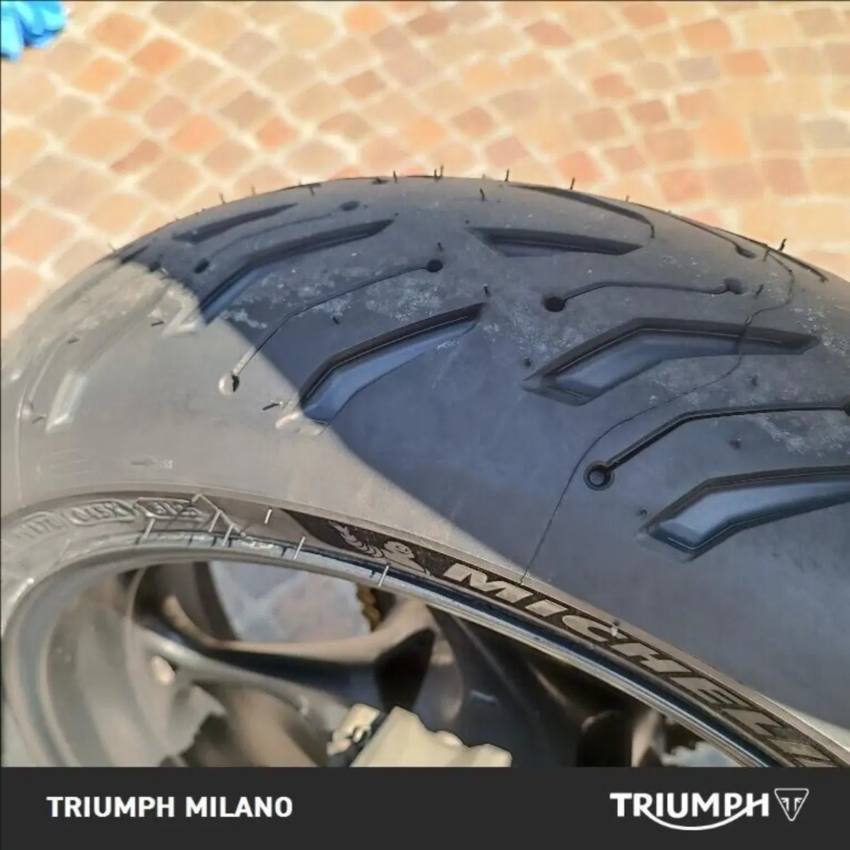 Triumph Street Triple 765 RS (2023 - 26) (3)