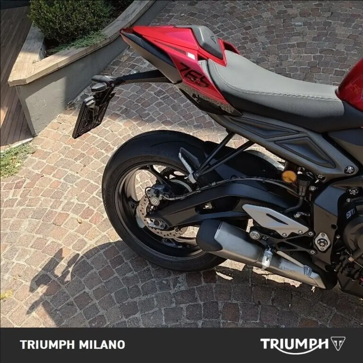 Triumph Street Triple 765 RS (2023 - 26) (2)