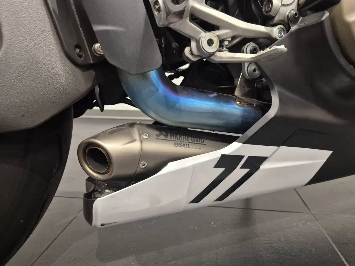 Ducati Panigale V4 S (2025 - 26) (10)
