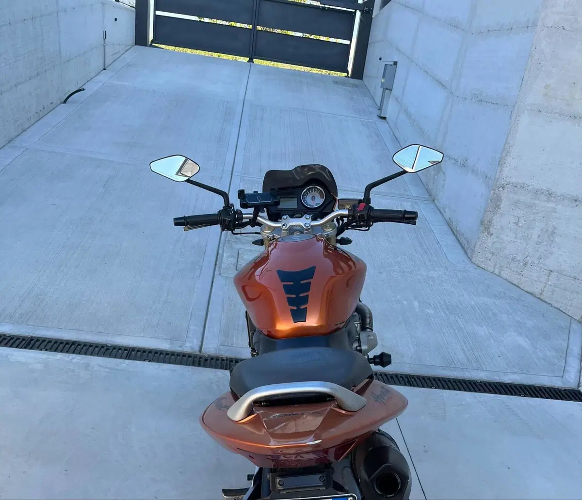 Honda Hornet 600 (2005 - 06) (2)