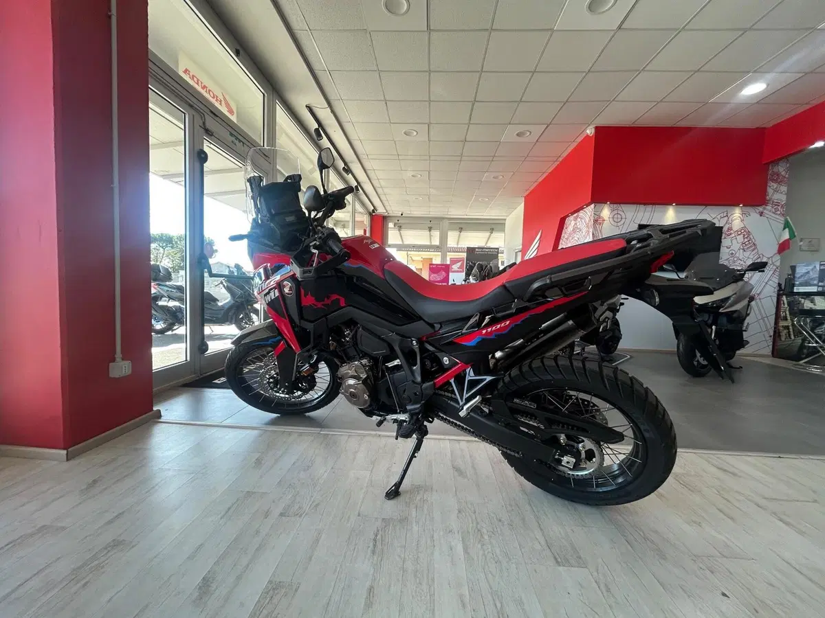 Honda Africa Twin CRF 1100L (2024 - 26) (3)