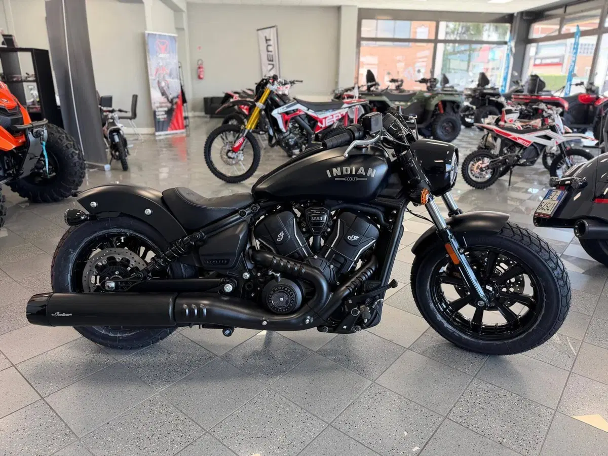 Indian Scout 1250 Bobber Limited + Tech (2025 - 26)