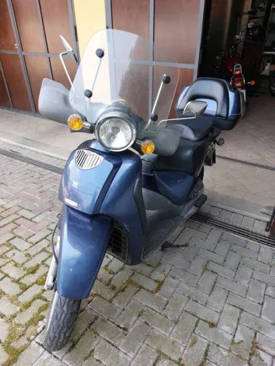 Aprilia Scarabeo 150 Cat. (2000 - 02) usata