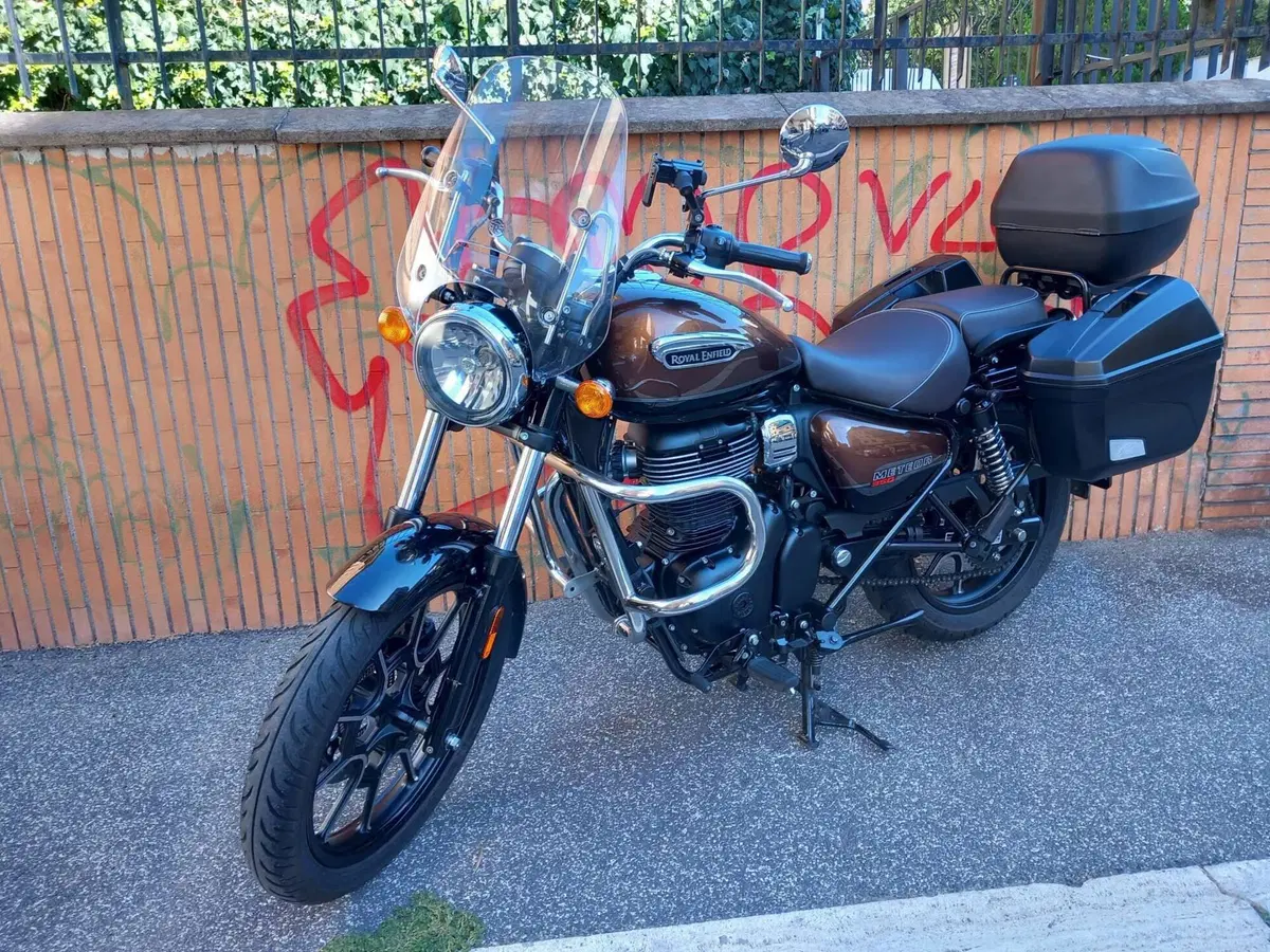 Royal Enfield Meteor 350 (2021 - 26) (2)