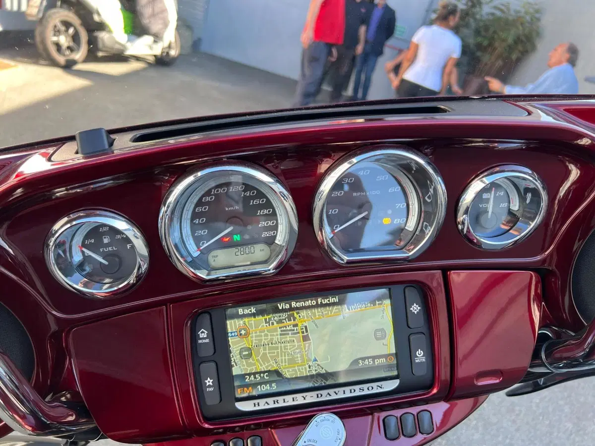 Harley-Davidson 1690 Electra Glide Ultra Limited (2014 - 15) - FLHTK (8)