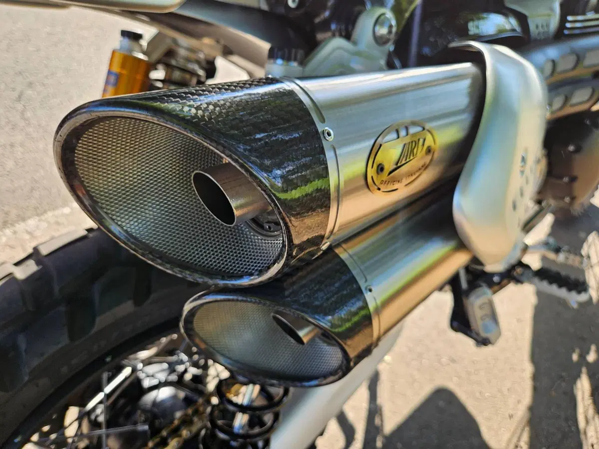 Triumph Scrambler 1200 XE (2026) (13)