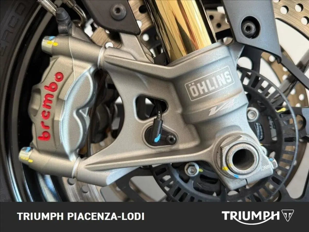 Aprilia Tuono V4 Factory (2021 - 24) (4)