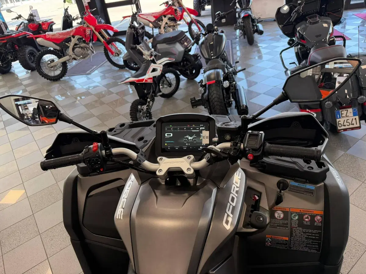 CFMOTO CFORCE 1000 Passo Lungo (2023 - 26) (11)