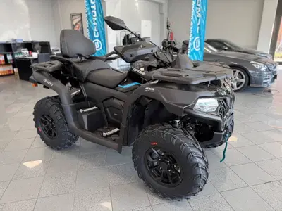 CFMOTO CFORCE 625 Touring Passo Lungo (2023 - 26) usata