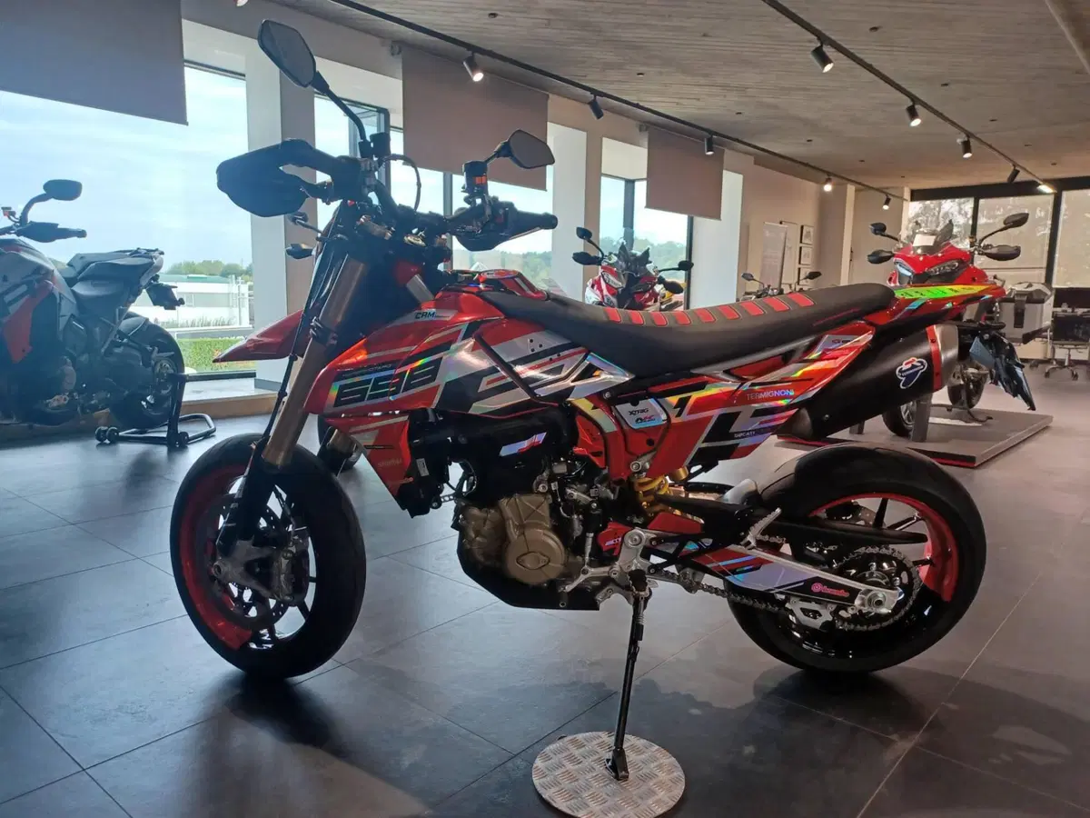 Ducati Hypermotard 698 Mono (2024 - 26) (2)
