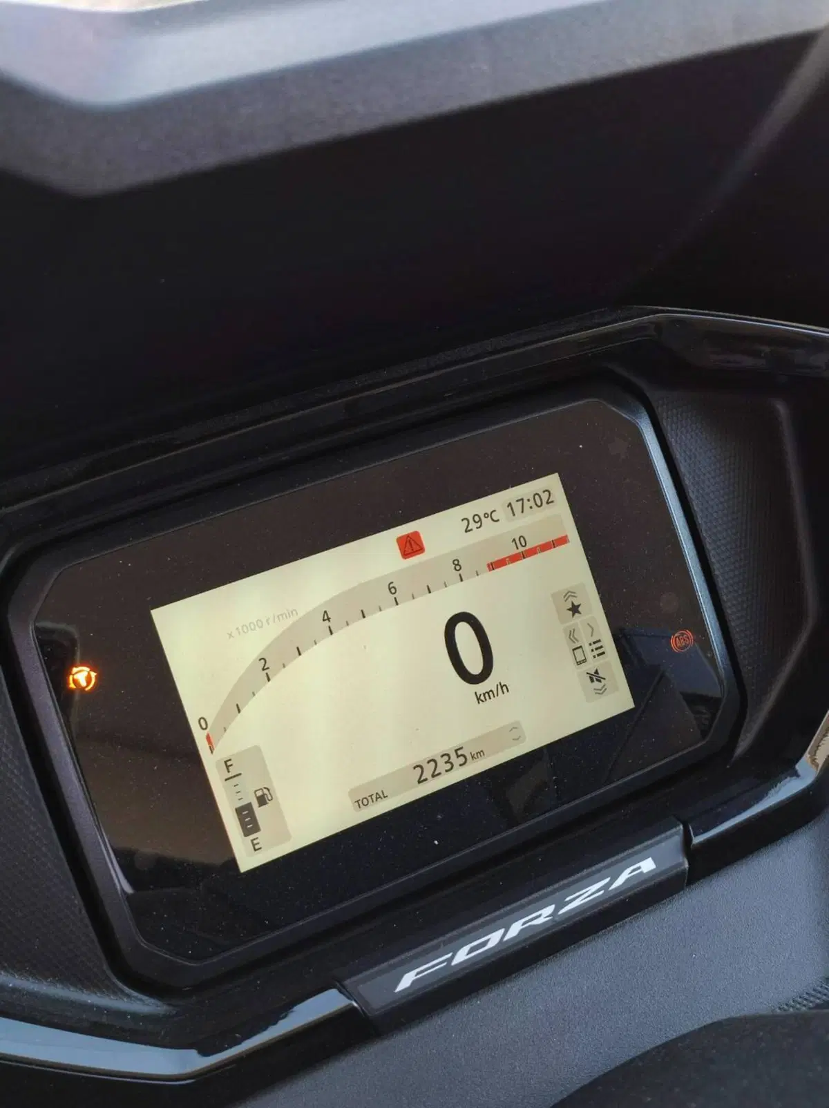 Honda Forza 350 Deluxe (2025 - 26) (3)