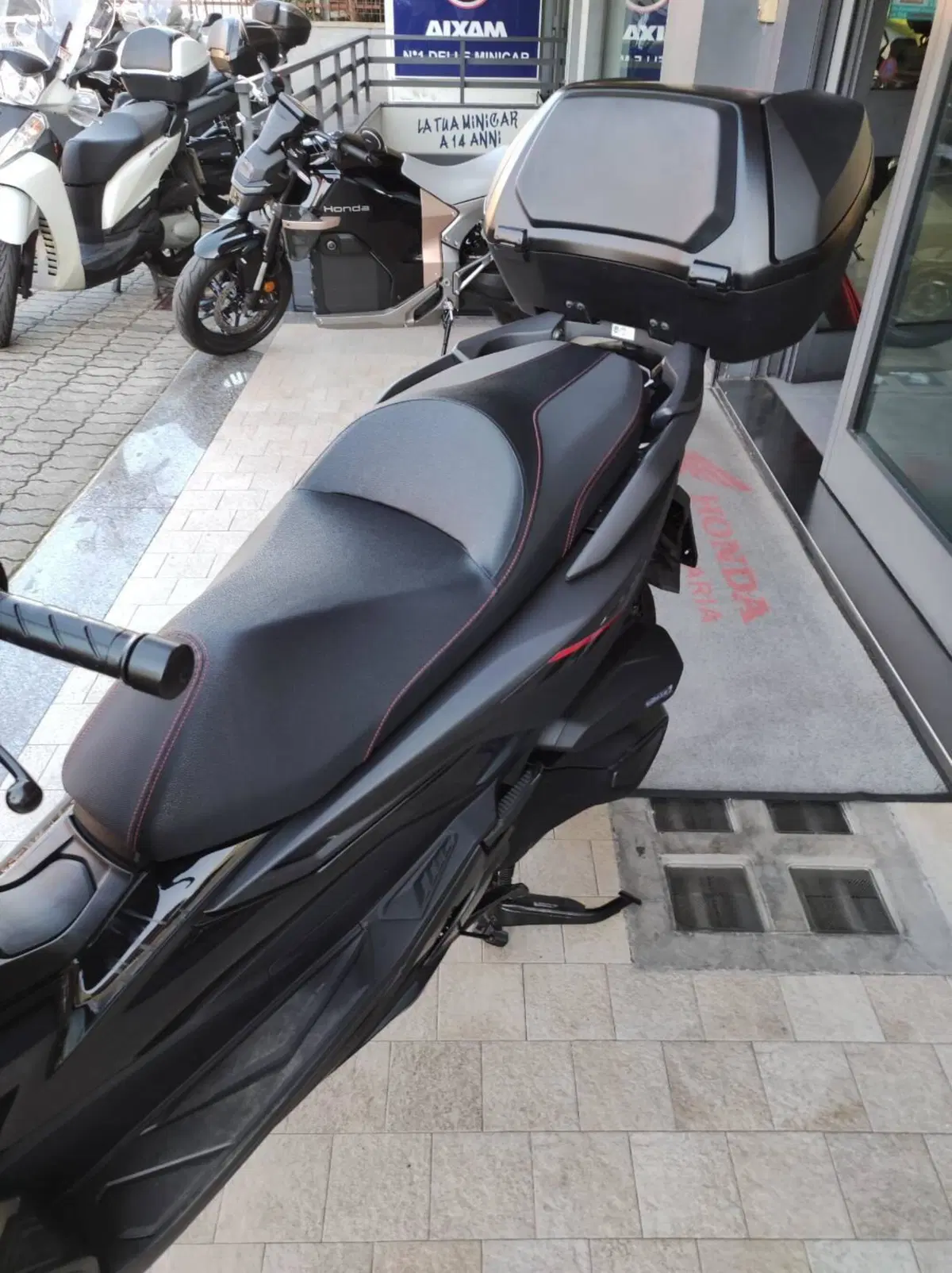 Honda Forza 350 Deluxe (2025 - 26) (5)