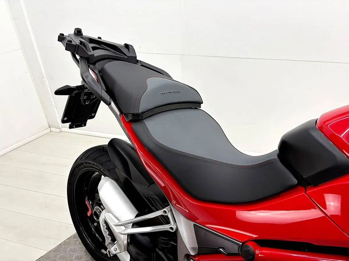 Ducati Multistrada 1200 S (2015 - 17) (19)