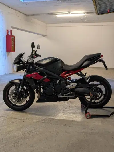 Triumph Street Triple R ABS (2013 - 17) usata