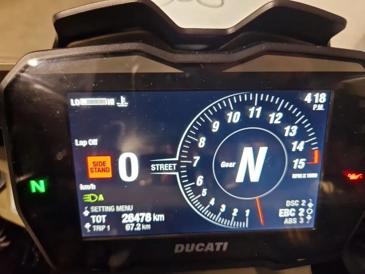 Ducati Panigale V4 S 1100 (2018 - 19) (9)