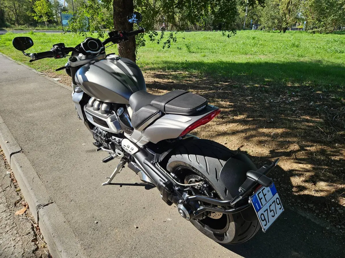 Triumph Rocket 3 R (2021 - 24) (6)
