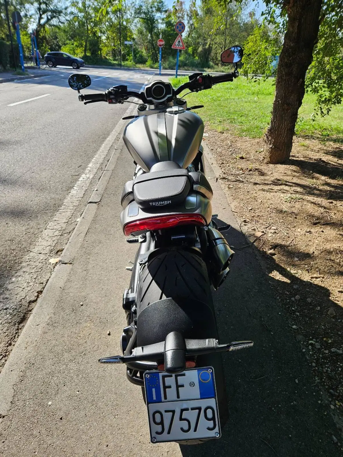 Triumph Rocket 3 R (2021 - 24) (7)